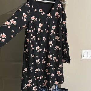 Size L Chelsea and Theodore dress